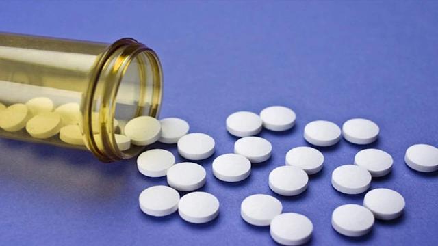 被当做 万能药 的阿司匹林 有3大副作用 你知道是什么吗