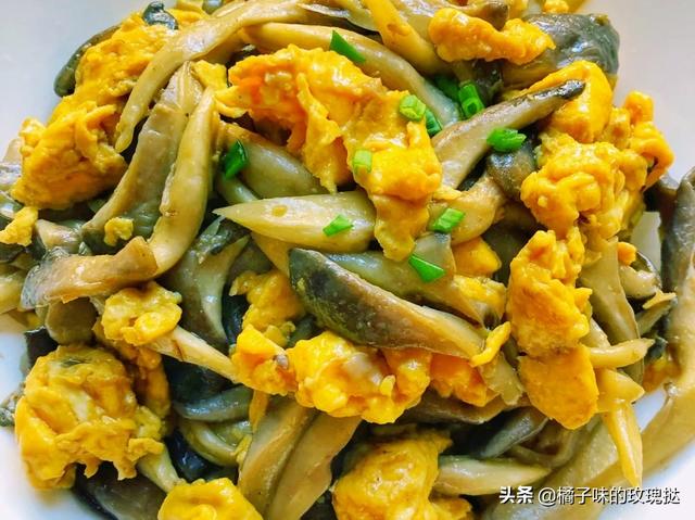 美食家常菜推荐 平菇炒鸡蛋 红肠炒韭菜花 香煎脆皮豆腐